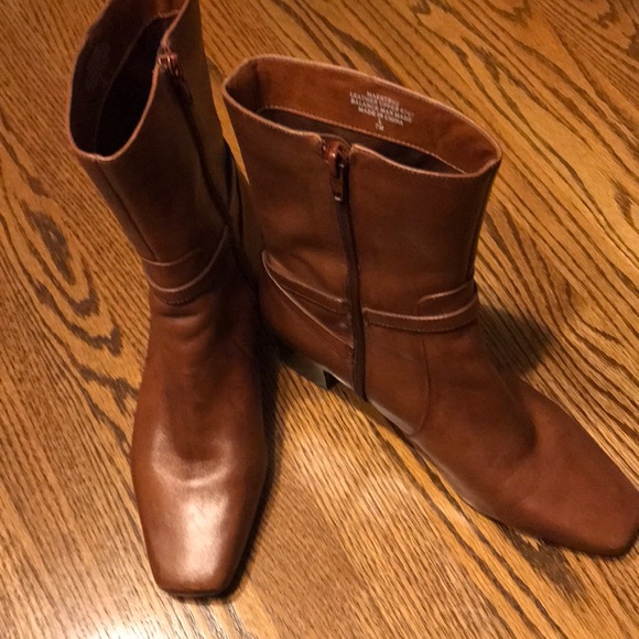 Jones New York Shoes - Jones New York Maestro 2 Boots